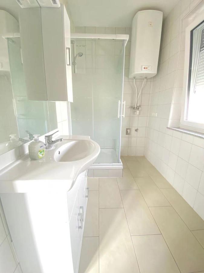 Graz Ferienwohnung ภายนอก รูปภาพ