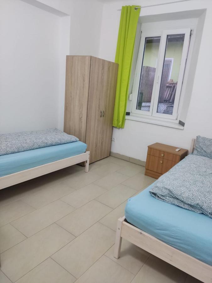 Graz Ferienwohnung ภายนอก รูปภาพ