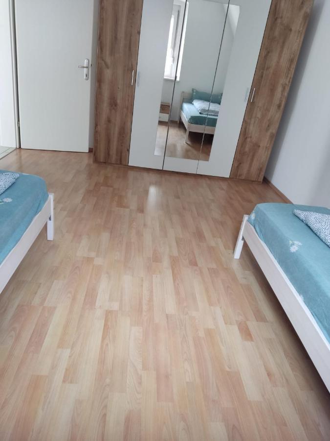 Graz Ferienwohnung ภายนอก รูปภาพ